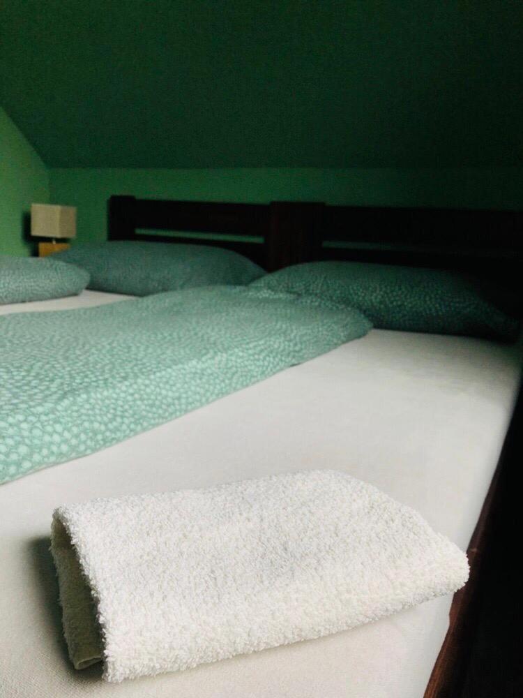 Penzion A Restauracia Hanisberg Krupina Экстерьер фото
